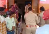 हरदोई में भीषण हादसा : कार की टक्कर से ऑटो के उड़े परखच्चे, दूसरे ऑटो से भिड़ा; एक की मौत, 8 घायल