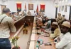 <span class="t-red">Bareilly News :</span> आला हजरत के उर्स को लेकर पुलिस लाइन बड़ी बैठक, दरगाह कमेटी के साथ एडीजी, डीआईजी और कमिश्नर मौजूद