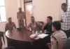 <span class="t-red">लखीमपुर खीरी :</span> तिकोना फार्म में हाथियों ने रौंदी कई एकड़ फसल, किसानों का मझगईं रेंज पर प्रदर्शन