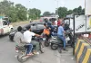 <span class="t-red">Bareilly News :</span> चौपला पुल का खतरनाक मोड़...इधर से निकलें मगर संभलकर