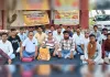 <span class="t-red">Shahjahanpur News :</span> संविदा कर्मियों ने कार्य का बहिष्कार कर एसई कार्यालय पर किया प्रदर्शन