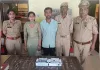 <span class="t-red">Moradabad News :</span> 'लुटेरी दुल्हन' शादी के 6 दिन बाद ससुराल वालों को नशीली चाय पिलाकर प्रेमी संग फरार, अब गिरफ्तार