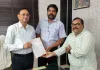 <span class="t-red">Bareilly News:</span> 14 साल की सेवा के बाद अनुदेशकों ने उठाई 11 मांगें, विधायक को सौंपा ज्ञापन