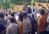<span class="t-red">कानपुर की अरमापुर ऑर्डिनेंस फैक्ट्री में हंगामा, </span>वेतन कटौती के विरोध में प्राइवेट वर्करों का प्रदर्शन