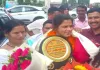 CWG में ब्रॉन्ज़ जीतकर लौटीं उन्नति शर्मा का भव्य स्वागत, बोलीं- अगला लक्ष्य एशियन गेम्स और ओलंपिक में गोल्ड
