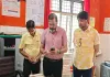 Barabanki News : CMO ने CHC सूरतगंज का किया औचक निरीक्षण, लापरवाही पर मांगा जवाब, एक्सपायर वैक्सीन हटाने के निर्देश
