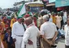 Shravasti News : जलभराव से नाराज किसानों ने ट्रैक्टरों के साथ किया प्रदर्शन, बौद्ध परिपथ आधे घंटे तक जाम