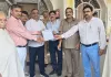 <span class="t-red">Moradabad News:</span> सावरकर पर सवाल पूछने वाले शिक्षक के निलंबन पर महासंघ नाराज, बोले- तत्काल बहाल हों गुरु प्रसाद 