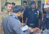<span class="t-red">Hardoi Crime News: </span>बुजुर्ग को चाकू मारकर भाग रहा था हमलावर, हाईवे पर खुद हुआ हादसे का शिकार; लखनऊ रेफर