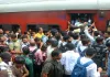 UPSSSC परीक्षा के बाद कानपुर सेंट्रल पर उमड़ा सैलाब, AC कोचों तक परीक्षार्थियों का कब्जा; बस अड्डे पर भी पैर रखने की जगह नहीं