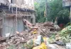 कानपुर में भारी बारिश बनी मुसीबत, भरभराकर गिरा जर्जर मकान