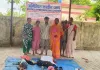 Shravasti News: विधवा की जमीन पर कब्जा! न्याय के लिए अनिश्चितकालीन धरने पर बैठी पीड़िता