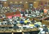 <span class="t-red">UP विधानसभा :</span> CM योगी का विपक्ष पर तीखा हमला, बोले- लोकतांत्रिक मूल्यों में विश्वास नहीं; हंगामे पर सपा विधायक पूरे सत्र के लिए निष्कासित