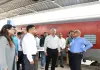 गोमतीनगर रेलवे स्टेशन : महाप्रबंधक उदय बोरवणकर ने किया निरीक्षण, कहा - यहां होनी चाहिए वर्ल्ड क्लास सुविधायें