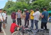 Shravasti News : बाइक सवार को बचाने में अनियंत्रित हुई Bike, डिवाइडर से टकराकर पलटी; एक युवक की मौत