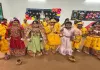 Barabanki News : हर्षोल्लास से मना श्रीकृष्ण जन्माष्टमी महोत्सव, मटकी फोड़ में टैगोर हाउस प्रथम, देखें तस्वीरें