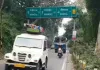 नैनीताल-काठगोदाम हाईवे पर भूस्खलन और पेड़ गिरने से खतरा, पुलिस-NHAI की टीमें तैनात