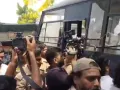 पेपर लीक बर्बाद कर रहा छात्रों का भविष्य, NEET मामले में लखनऊ विश्वविद्यालय के छात्रों का जोरदार प्रदर्शन