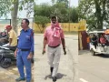 कृषि विश्वविद्यालय में प्रत्येक मंगलवार को घोषित हुआ ''नो व्हीकल-डे''... ई-रिक्शा और साइकिल से कार्यालय पहुंचे कुलपति, वैज्ञानिक और कर्मचारी
