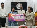 रायबरेली में शिक्षकों को मिला कैशलेस हेल्थ कार्ड, अब 5 लाख तक इलाज की सुविधा; जानिए किस योजना का मिला लाभ