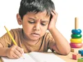 बच्चा पढ़ाई से कतराता है तो डांटें नहीं, अपनाएं ये आसान तरीके 