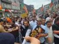 Srinagar: भाजपा कार्यालय की ओर बढ़ रहे नेकां कार्यकर्ताओं को पुलिस ने रोका, राज्य का दर्जा बहाल करने की मांग