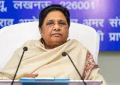 <span class="t-red">UP Politics :</span> मायावती ने Gen Alpha के प्रदर्शन पर जताया दुख, कहा- बच्चों की मांगों पर सहानुभूति से विचार करें सरकारें