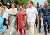 <span class="t-red">Rahul Gandhi Protest :</span> राहुल गांधी के नेतृत्व में विपक्ष का विरोध मार्च, INDIA ब्लॉक की बैठक के बाद बढ़ी सियासी हलचल