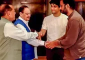 <span class="t-red">NEET विवाद: </span>सरकार-CJP वार्ता के बाद बढ़ी उम्मीदें, सरकार ने मानी 3 में से 2 मांगे; क्या होगा धर्मेंद्र प्रधान का इस्तीफा? 