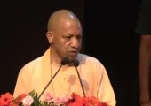 <span class="t-red">यूपी में कोटेदारों का बढ़ा लाभांश, </span> सीएम योगी बोले- अब 15 करोड़ लोगों को मिल रहा निःशुल्क राशन