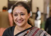 <span class="t-red">‘डरी-सहमी पूर्ण बहुमत वाली BJP सदन नहीं चला पाई’, </span>मोना का योगी सरकार पर बड़ा हमला