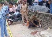 <span class="t-red">Lucknow Crime News :</span> गोमतीनगर में दिनदहाड़े डबल मर्डर, पत्नी और बहन को मारी गोली; आरोपी ने खुद को भी शूट किया