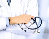 पीजीआई के डाक्टरों ने श्वास नली में फंसी मूंगफली को निकाल कर मासूम को दिया नया जीवन