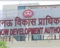 लखनऊ : 18 निर्माण सील, 10 बीघा प्लाटिंग ध्वस्त, LDA ने की कार्रवाई