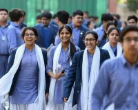 CBSE Revaluation Portal फिर Crashed! 4 लाख से ज्यादा छात्रों की उम्मीदें टूटी, लॉगिन-फ्रीजिंग से बवाल