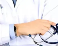 निजी कॉलेज से एमबीबीएस, फिर भी बने गरीब : EWS कोटे से डॉक्टरों की नियुक्ति पर सवाल