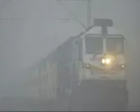 बाराबंकी : बढ़ा कोहरे का कहर, कड़ाके की सर्दी का आगाज