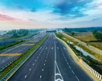 UP :  एक्सप्रेसवे पर 20 से 40 किमी तक घटी गति सीमा, 15 फरवरी तक तेज रफ्तार पड़ेगी भारी