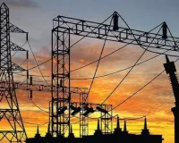 लखनऊ : 25 हजार संविदा कर्मी हटाए, गड़बड़ा सकती है बिजली व्यवस्था