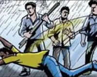 रायबरेली में सब्जी की दुकान लगाने पहुंचे दलित दुकानदार पर हमला, लाठी-डंडे और सरिया से पीटा