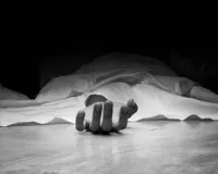 कानपुर : कारोबारी ने बेटों पर हमला कर की सुसाइड, जानें पूरा मामला