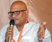 कोडीन कफ सिरप केस : अजय राय का योगी  सरकार पर तंज, बुलडोजर को मानो लग गई ठंड