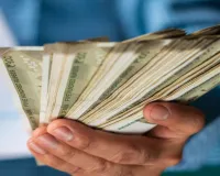 लखनऊ : मकान बेचने का झांसा देकर व्यवसायी से ऐंठे 1.25 करोड़