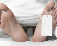 Amethi News: लखनऊ-वाराणसी राजमार्ग पर मिला अज्ञात युवक का शव, लोगों में मचा हड़कंप