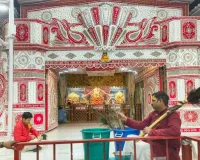 खाटू श्याम जन्मोत्सव : 10 क्विंटल सीप और शंख से सज रहा श्याम बाबा का दरबार, भव्य रूप देने में जुटे कोलकाता के  कलाकार