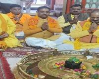 बाराबंकी पहुंचे डॉ. चिन्मय पंड्या, लोधेश्वर महादेव में किया जलाभिषेक