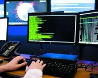 UP: फर्जी कॉल सेंटर सेंटर का भंडाफोड़...ठगी करने वाले पांच लोग गिरफ्तार