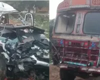 बाराबंकी : 22 महीने से बिना फिटनेस सड़क नापता रहा ट्रक, फतेहपुर मार्ग पर हुए हादसे के बाद खुली पोल 