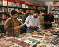 किताब उत्सव : विभाजन की स्मृतियों से लेकर रंगमंच के इतिहास पर हुई चर्चा