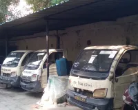 फॉगिंग की गाड़ियों को नहीं मिल रहा डीजल... जोनों में खड़ीं गाड़ियां, नहीं हो रही फॉगिंग